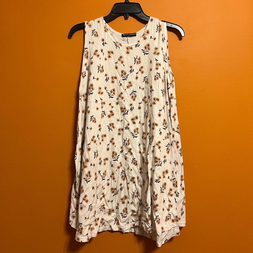 Brandy Melville Floral Sleeveless Dress